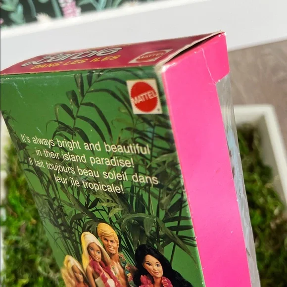 VINTAGE Barbie Island fun MIKO doll 1980s Mattel Canada Inc. NEW IN BOX! 💕 - Picture 9 of 17